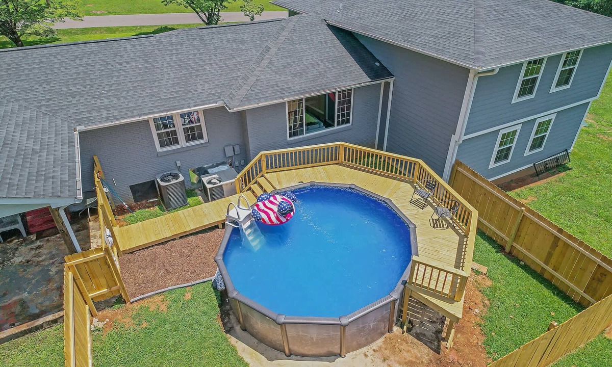Huntsville House | 2 Units - Near Dwtn & Arsenal - American Oasis