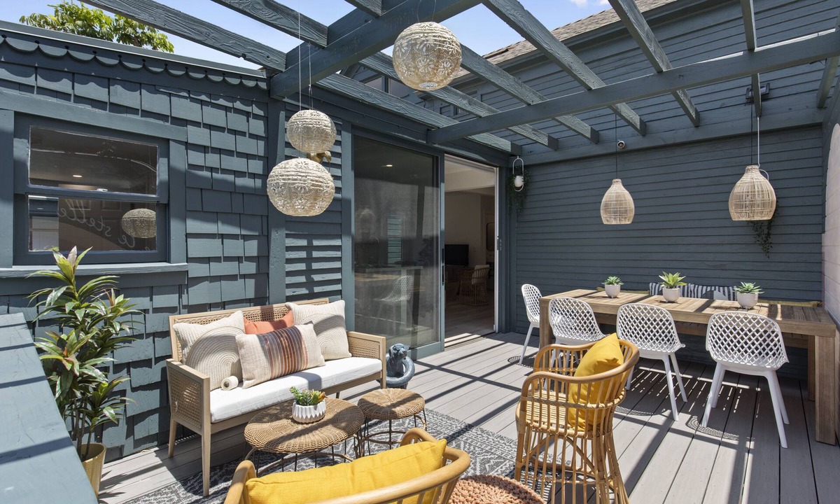 Little Italy House | 5BD Home with outdoor space in Little Italy!