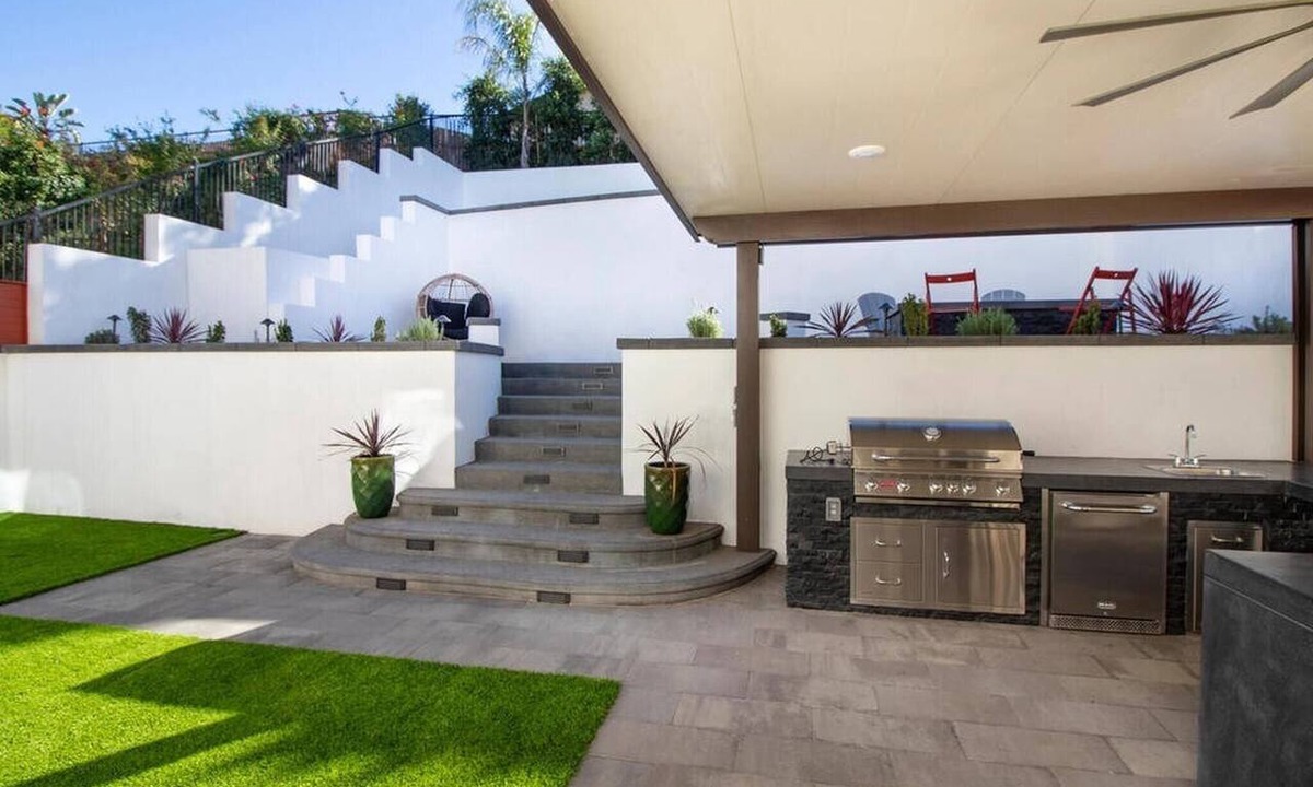 Allied Gardens House | All You Need Is Love 4 Bedroom Home