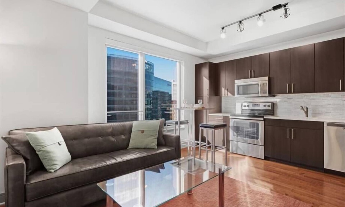 Pacific Terrace Apartment | Balboa Park 1 BR | Marina Park | Family friendly