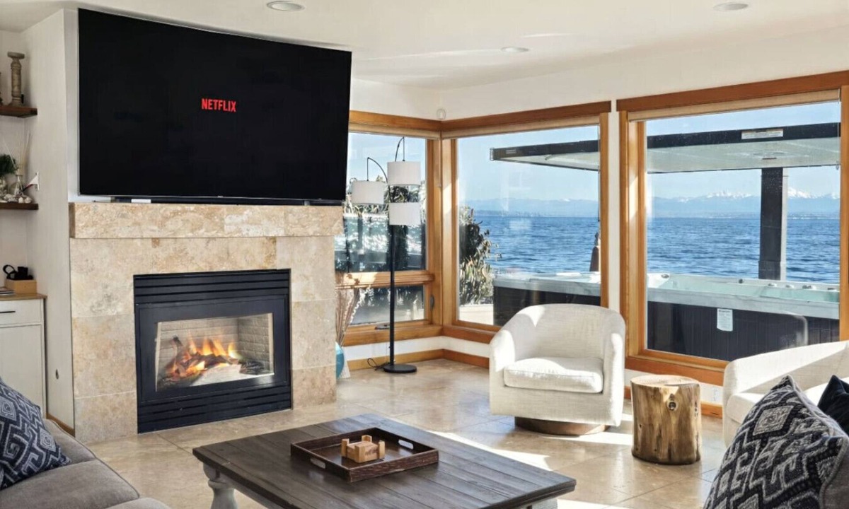 Clinton House | Beachfront home with Pool, Hot Tub, and Dogs OK
