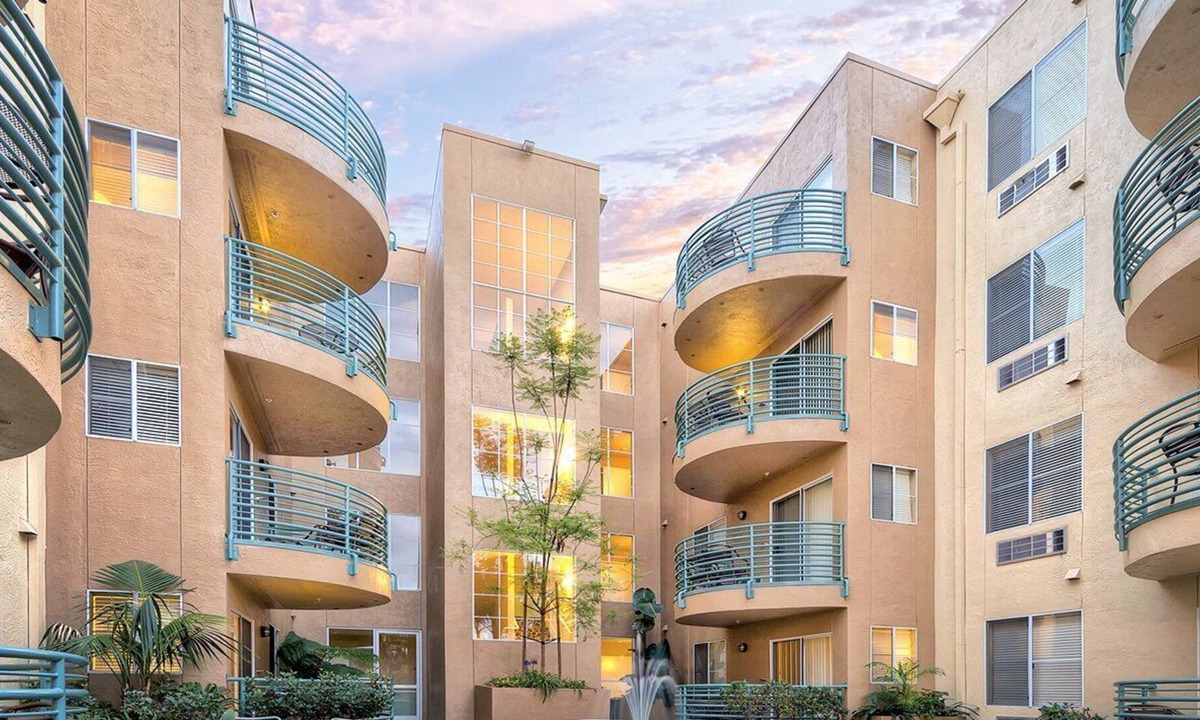 Mission Valley Apartment | Beautiful 2 bedroom unit at resort, sleeps 6
