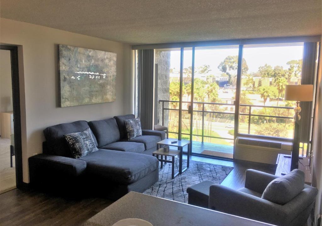 Civic Core Apartment | Beautiful Downtown San Diego 2 Bedroom Apartment