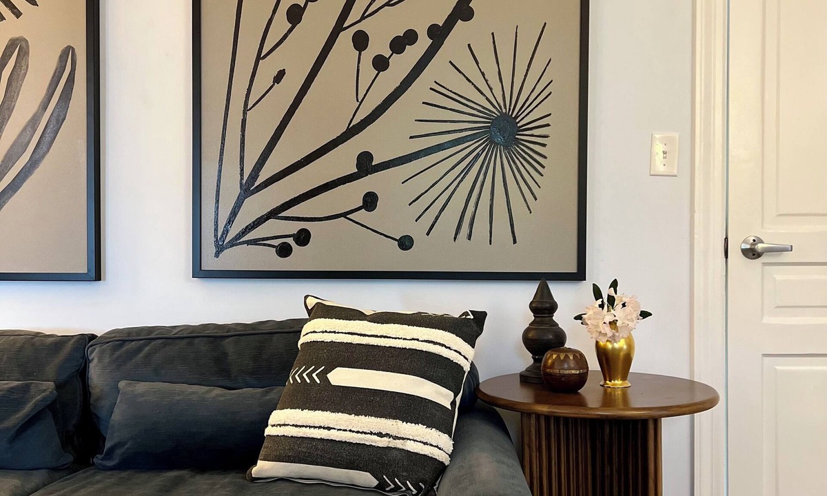 Bethlehem Apartment | Charming 2-bedroom apartment with AC and WiFi in enchanting Historic Bethlehem