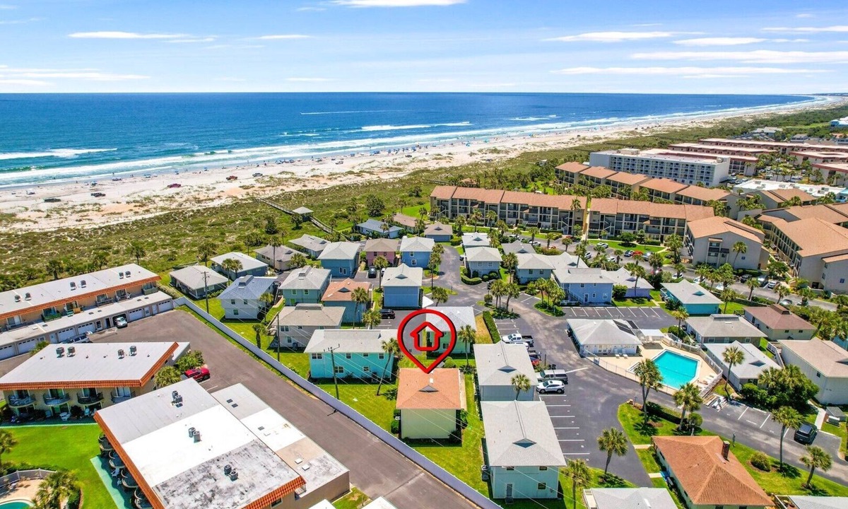 Surfcrest Village Cottage | Coastal Cottage with community pool, free parking and boardwalk to beach- SCV 12
