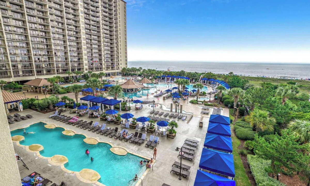 Windy Hill Villa | Coastal Villa | Balcony Views | Near Barefoot Landing