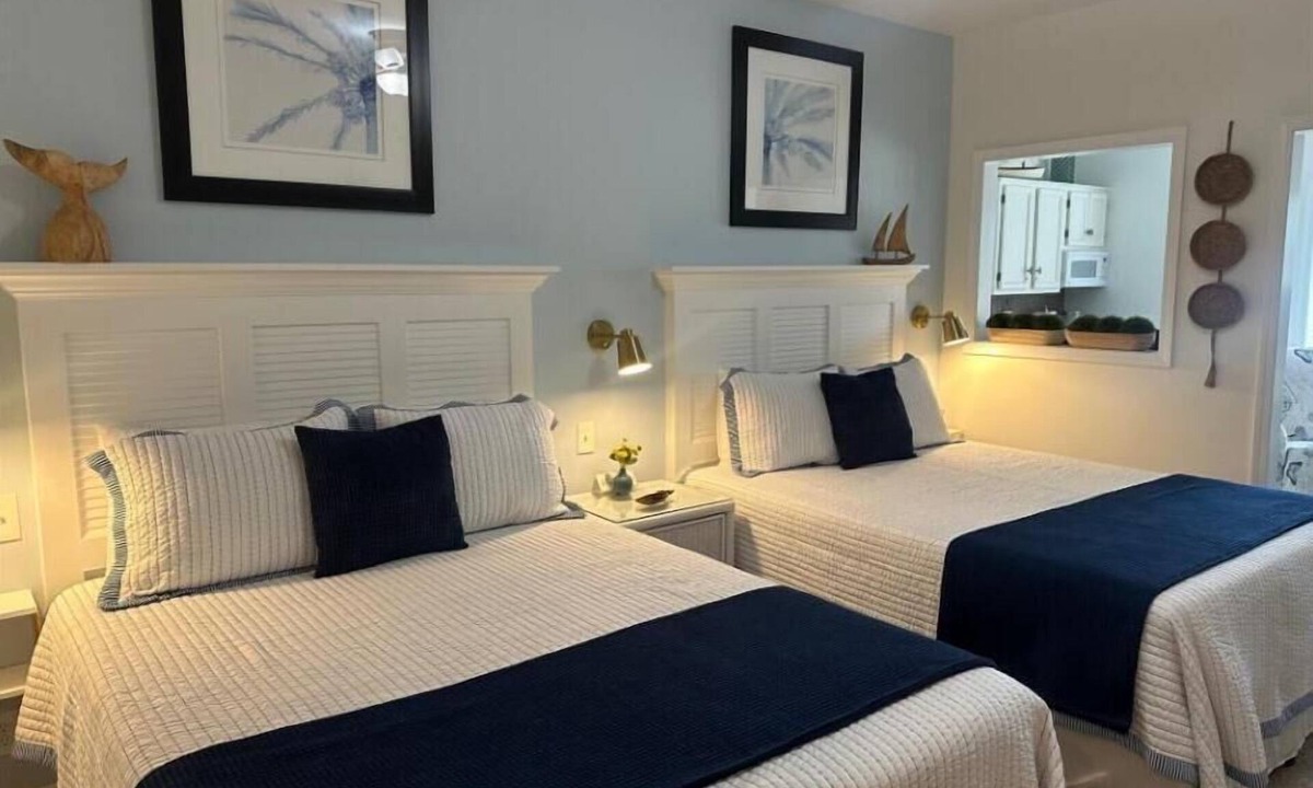 Sea Trail Condo | Completely Remodeled Luxury Sea Trail Condo on Golf Course. Close to Beach!