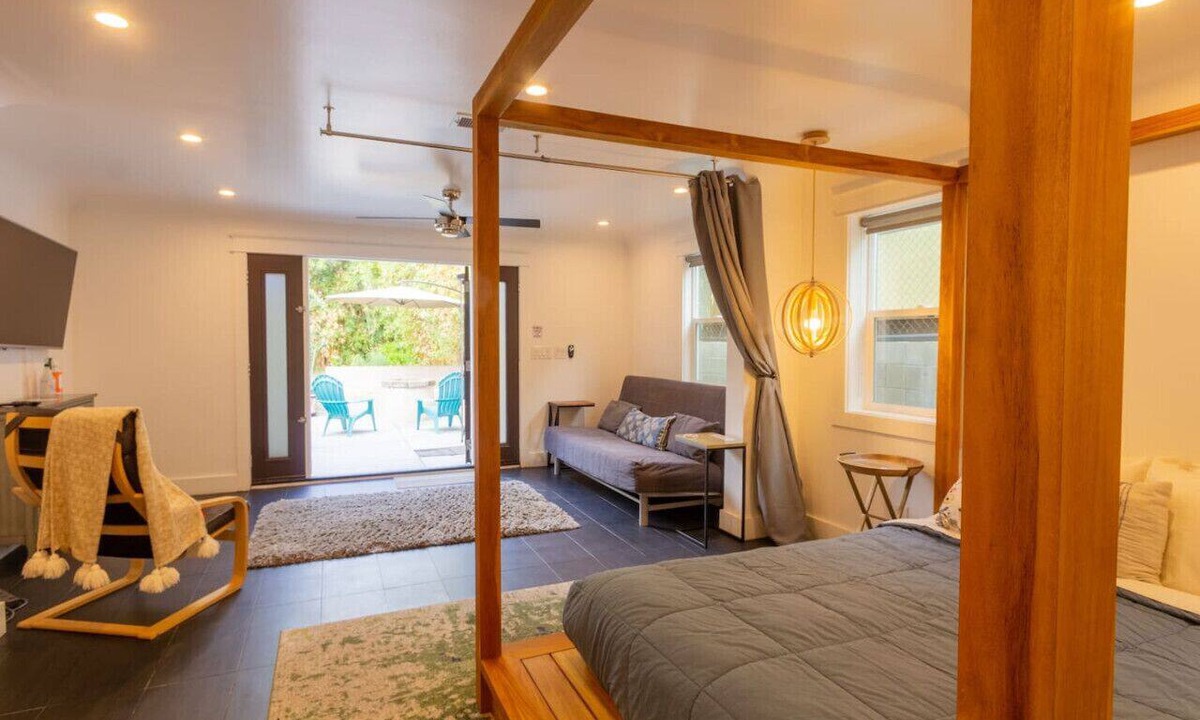 North Park Condo | *Deluxe Master Studio* Private Entrance & Patio