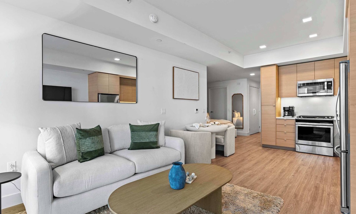 Civic Core Apartment | Downtown San Diego 1BR | Pool, Balcony & Gaslamp
