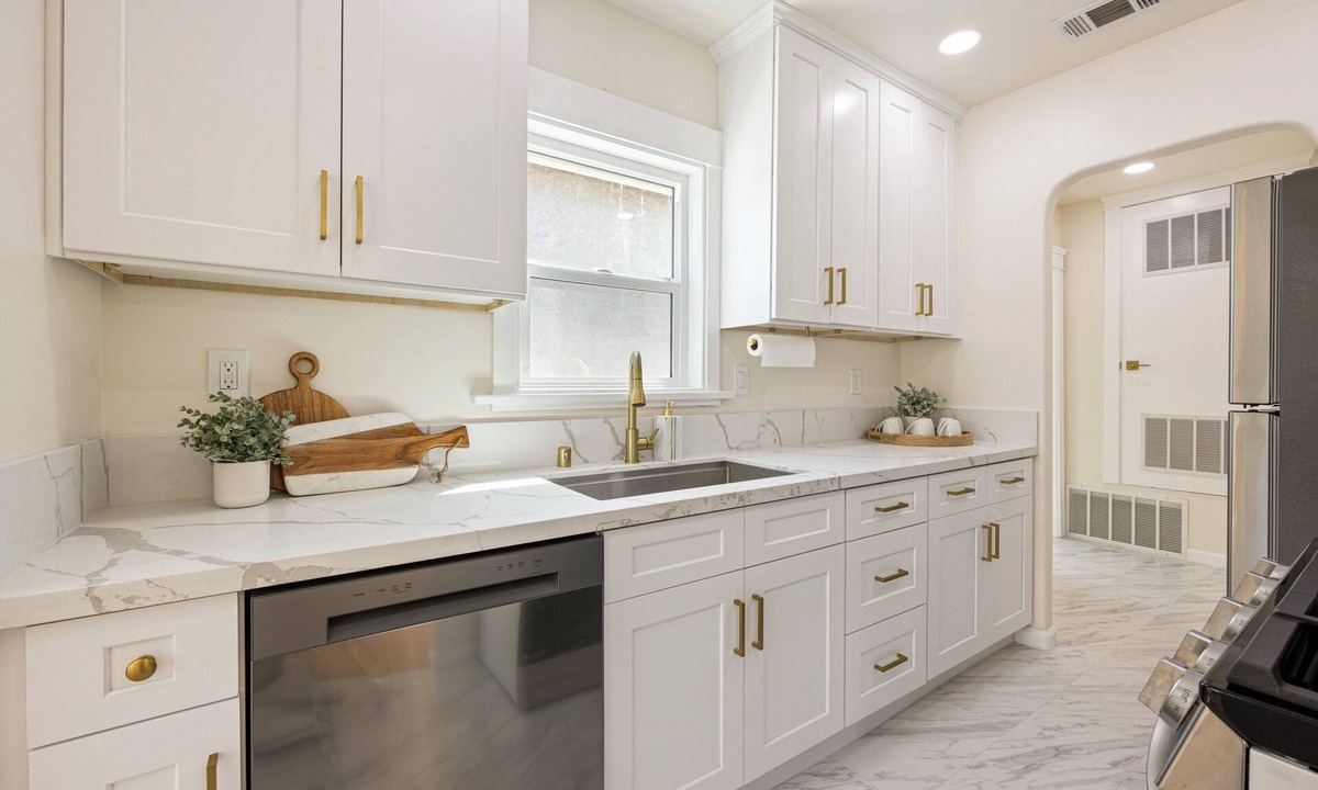 North Park House | Enjoy a stylish experience at this Ultra Chic home away from home.