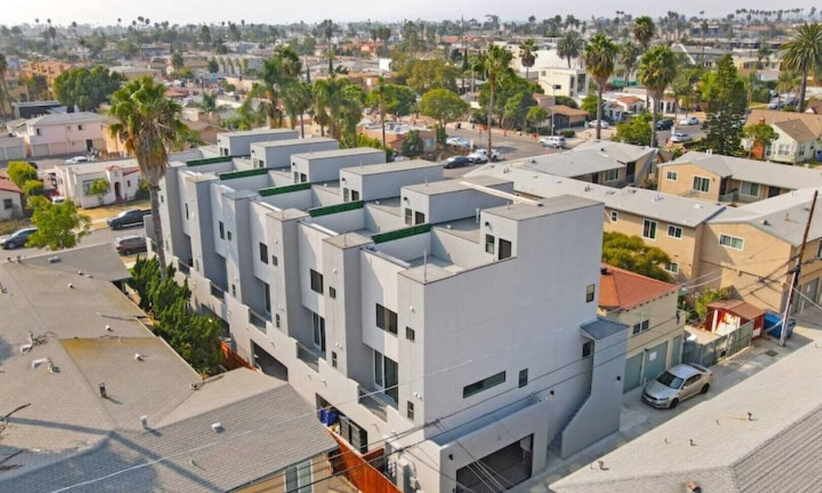 North Park Condo | Entire Brand New Luxury Townhouse! #2
