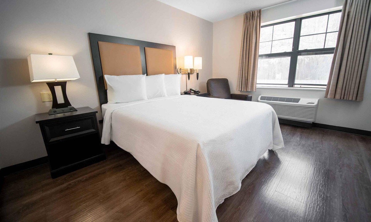 Kearny Mesa Hotel | Extended Stay America Suites San Diego Mission Valley Stadium