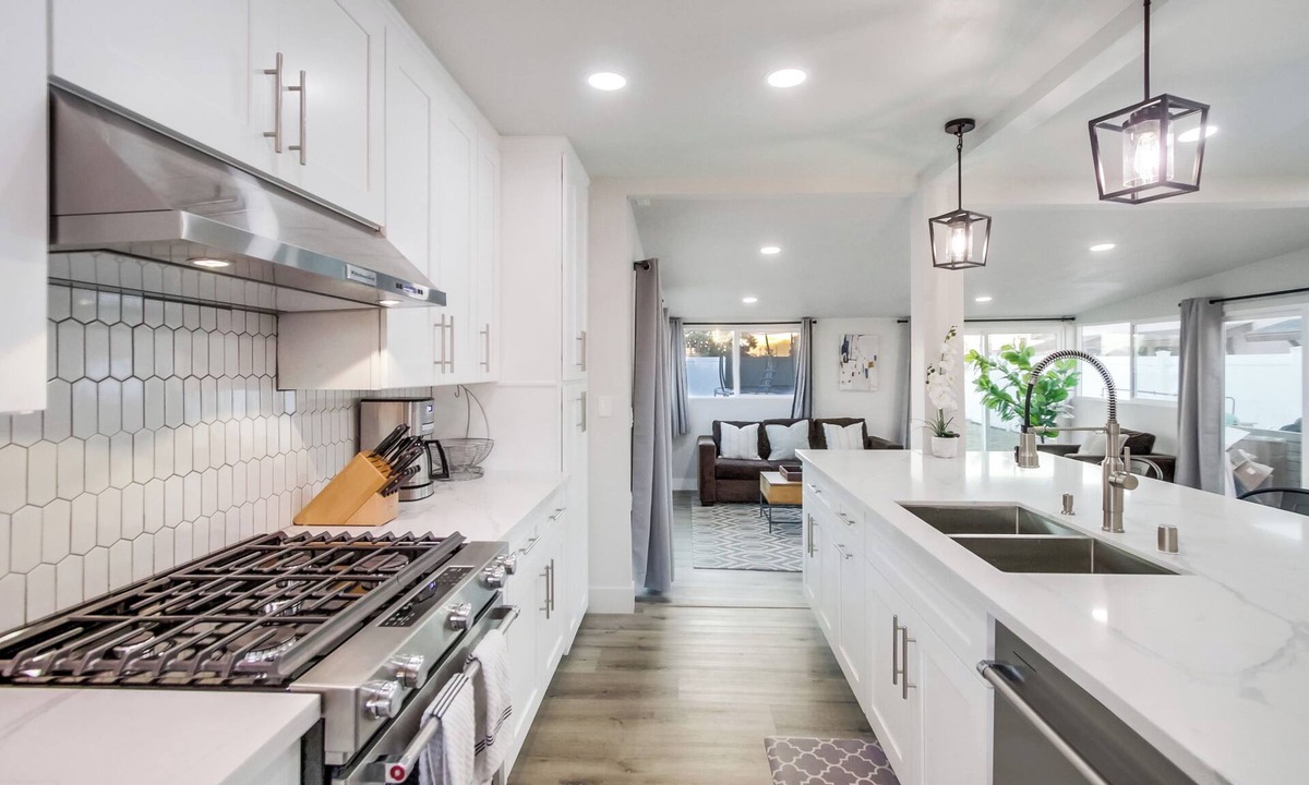Clairemont House | Family-Friendly Modern Escape in San Diego