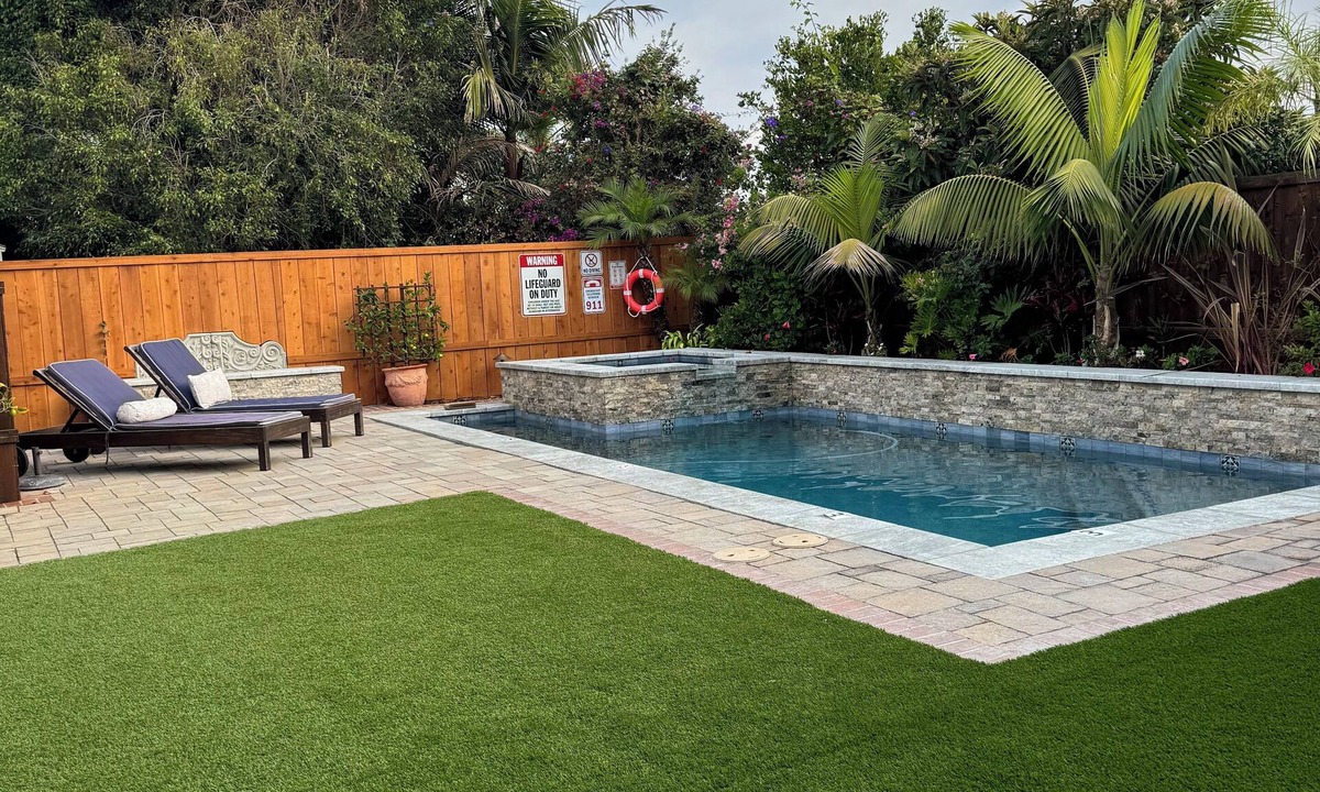 North Clairemont House | French style home w/pool, Jacuzzi & home office