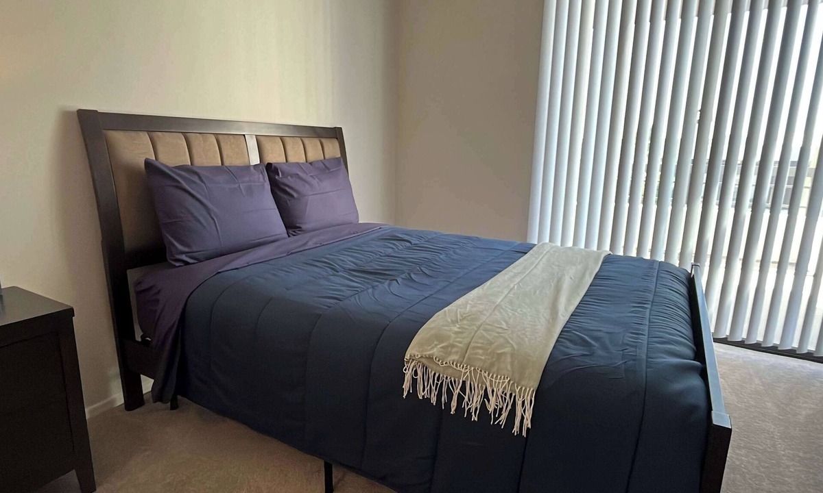 Mission Valley East Apartment | Fully Furnished 1BR in Misson Valley w/Parking
