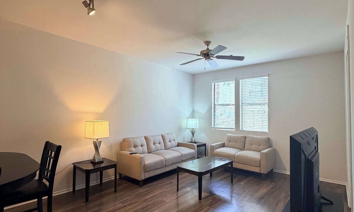 Mission Valley East Apartment | Fully Furnished 1BR in Misson Valley w/Parking