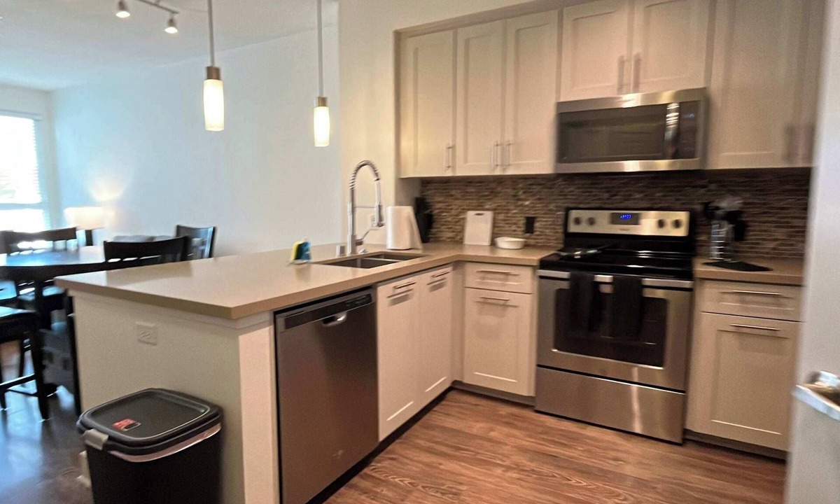 Mission Valley East Apartment | Fully Furnished 2BR in Mission Valley