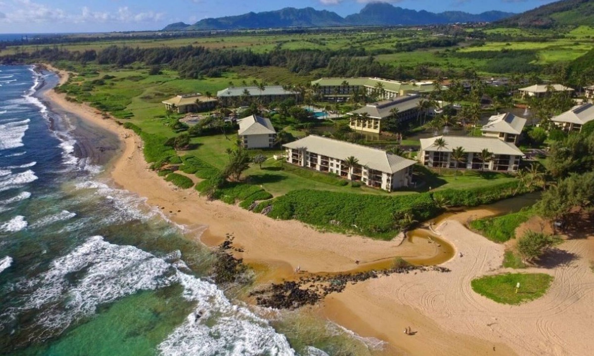 Hanamaulu Condo | Kauai Beach Villas, Walk to beach, FREE PARKING