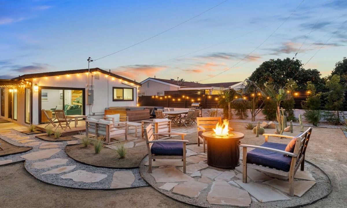 North Clairemont House | Luxe Modern Home w/Hot Tub, Huge Yard, & Fire Pit