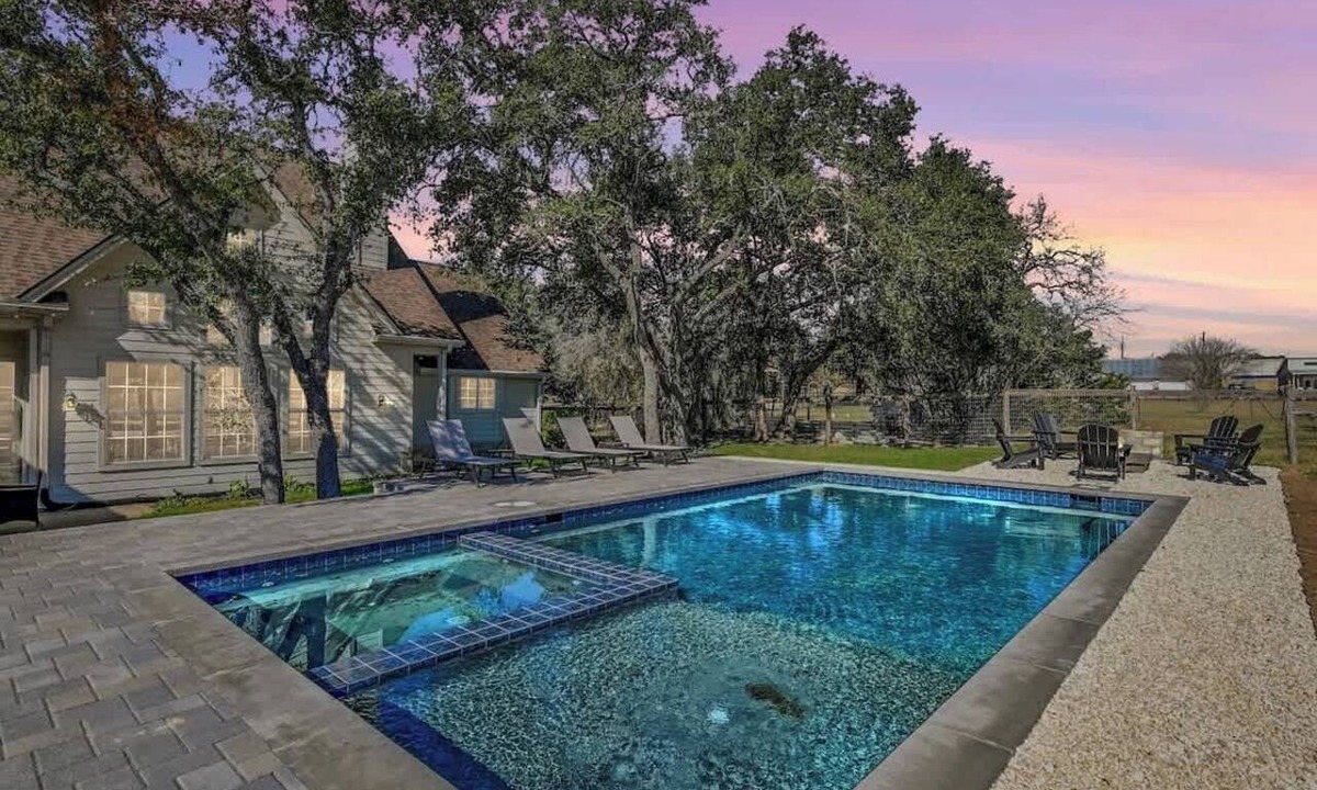 Dripping Springs House | Luxury Dripping Springs Home-Pool&Hot-Tub Firepit!