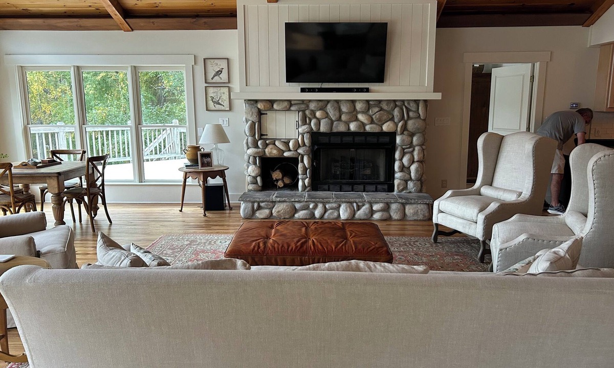 Eatonton Cottage | Master’s Week Charming 7-bedroom cottage with WiFi and AC on Lake Oconee