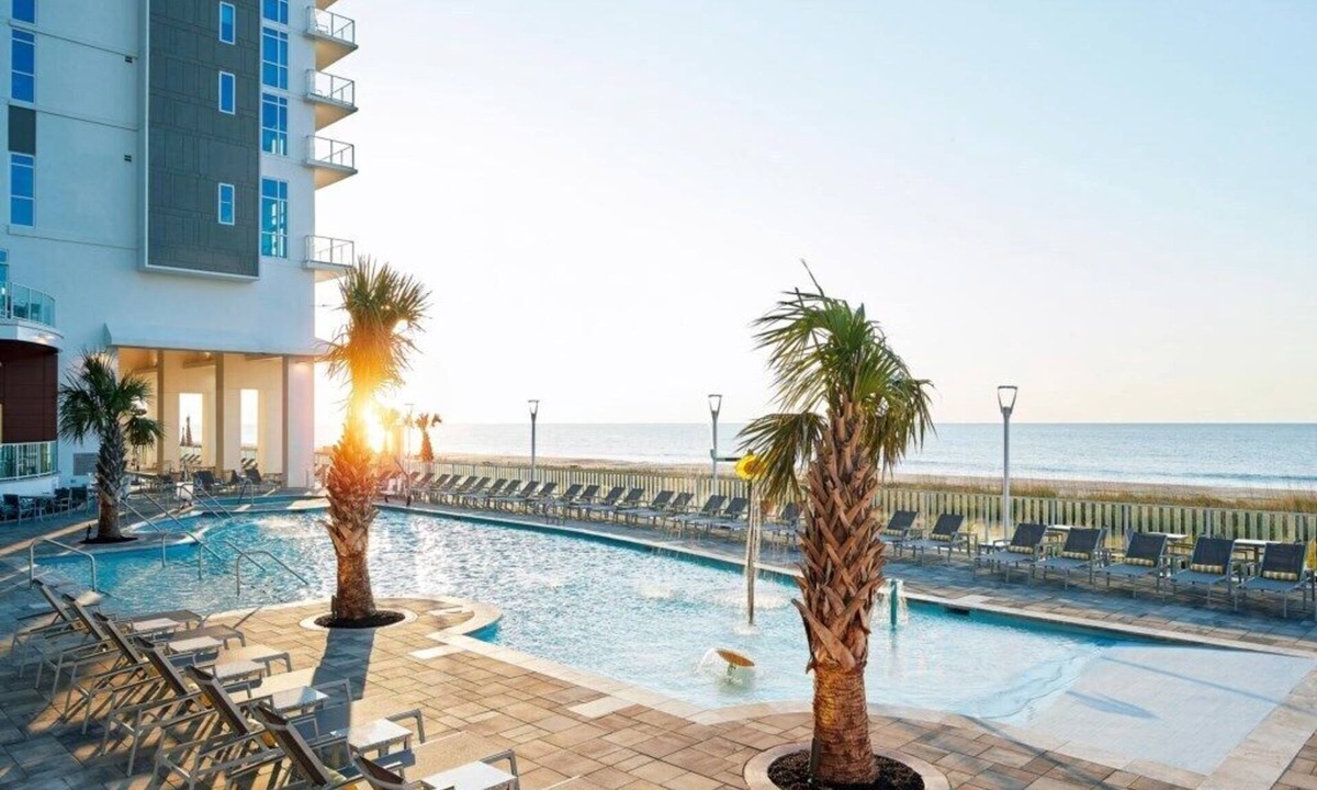 Myrtle Beach Condo | Myrtle Beach | Oceanfront Family Stay | Pool + Beach | 3BR Sleeps 8