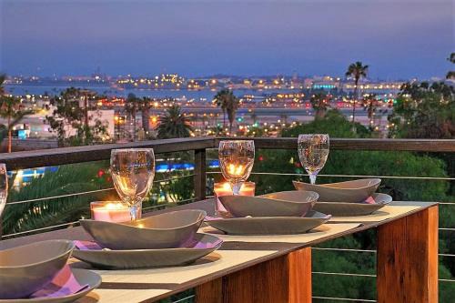Mission Hills House | New! Luxury 5BR, W/Arcade, Sauna, Views, Fire Pit!