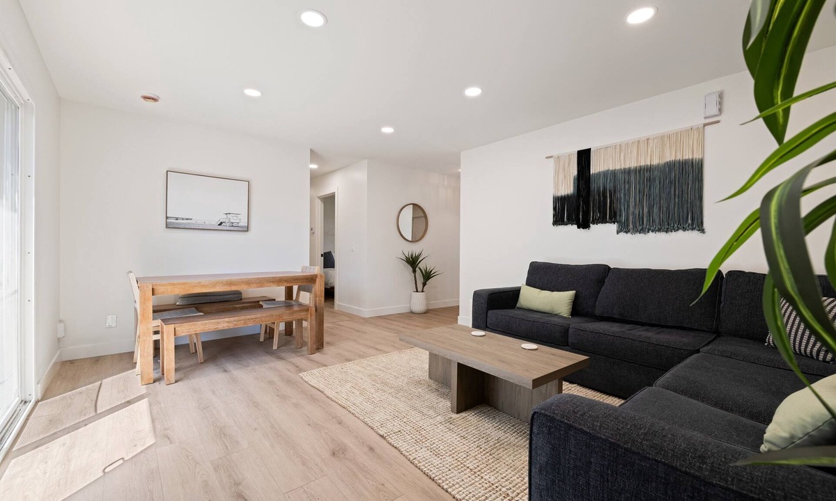 North Clairemont House | NEW!Sauna/PingPong/Mins to La Jolla & Mission Bay!
