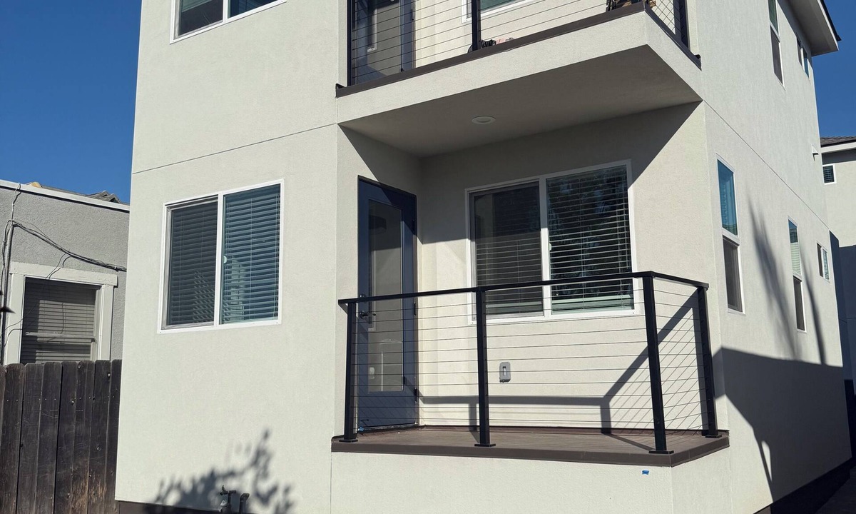 University Heights Apartment | North Park, charming Garden Cottage by Balboa Park, Zoo, & popular venues