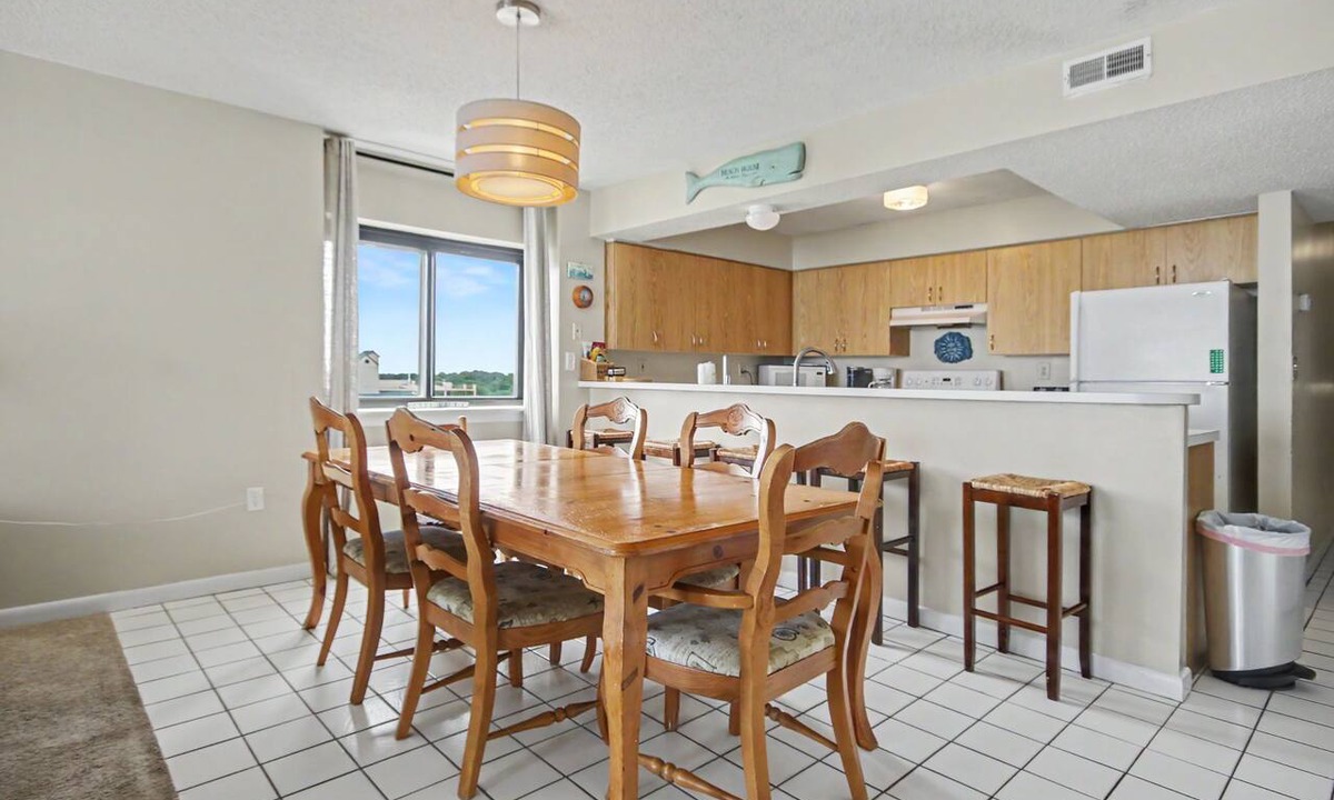 Windy Hill Condo | Oceanfront Corner Condo - Beach Club I 8F