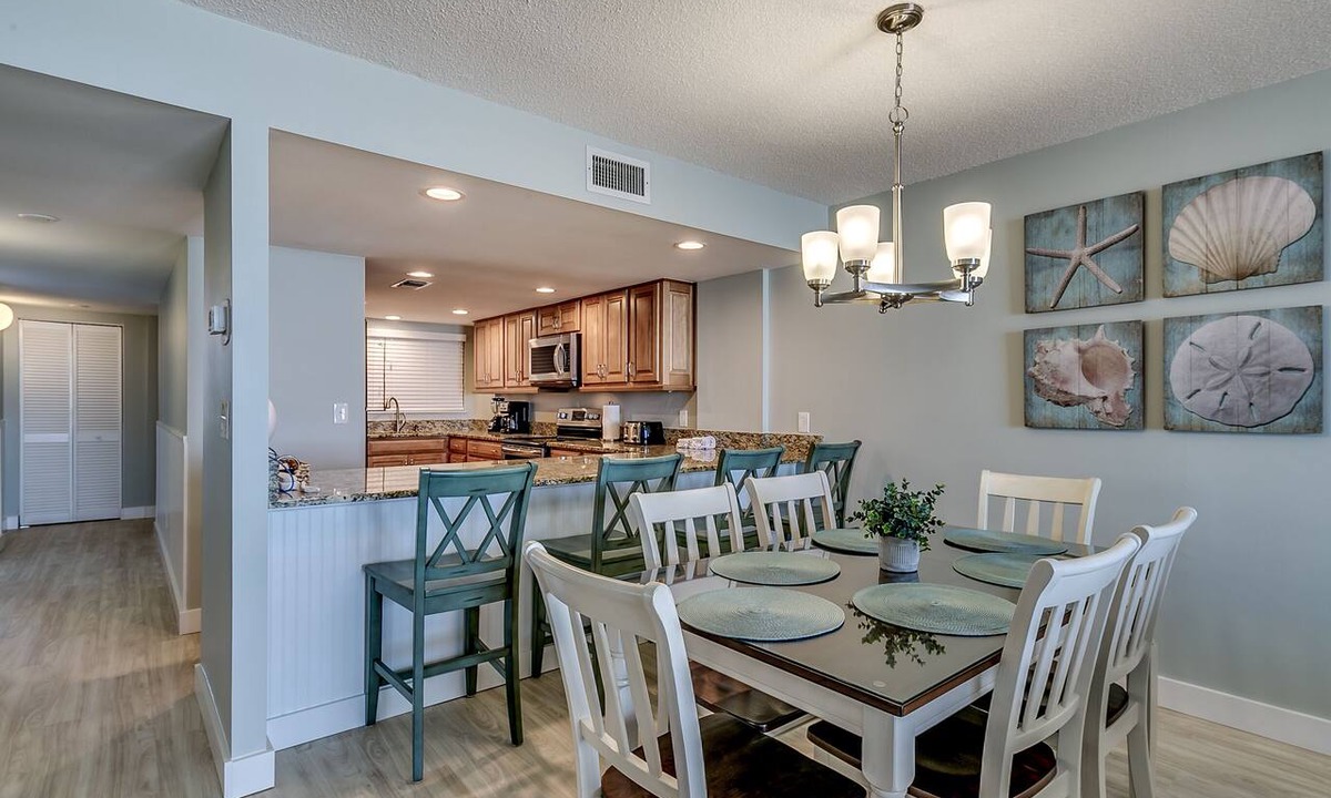 Myrtle Beach Condo | 🌊Oceanfront | Great Views | Awesome Amenities | Carolina Dunes 306🌊