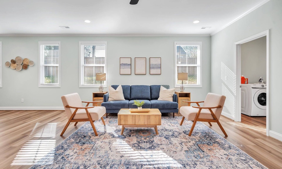Greer House | Pet-Friendly Greer Home: Near Airport & Downtown