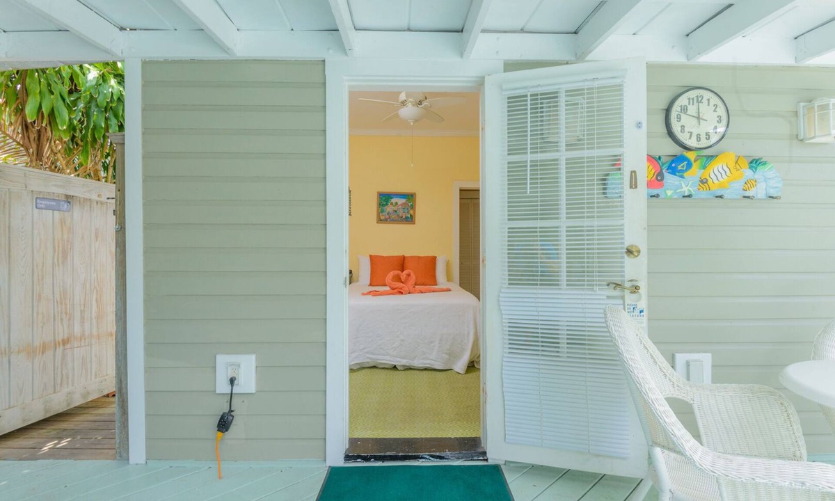 Downtown Villa | Poolside Queen Room Steps from Duval!