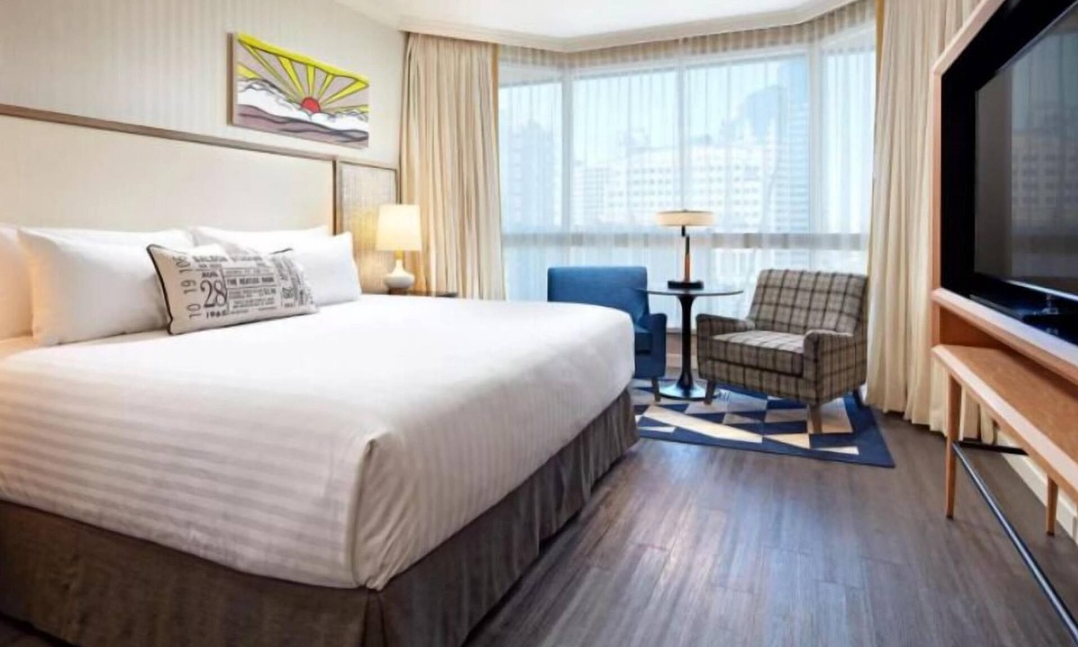 Civic Core Hotel | Premium King-Bed Suite in Central San Diego