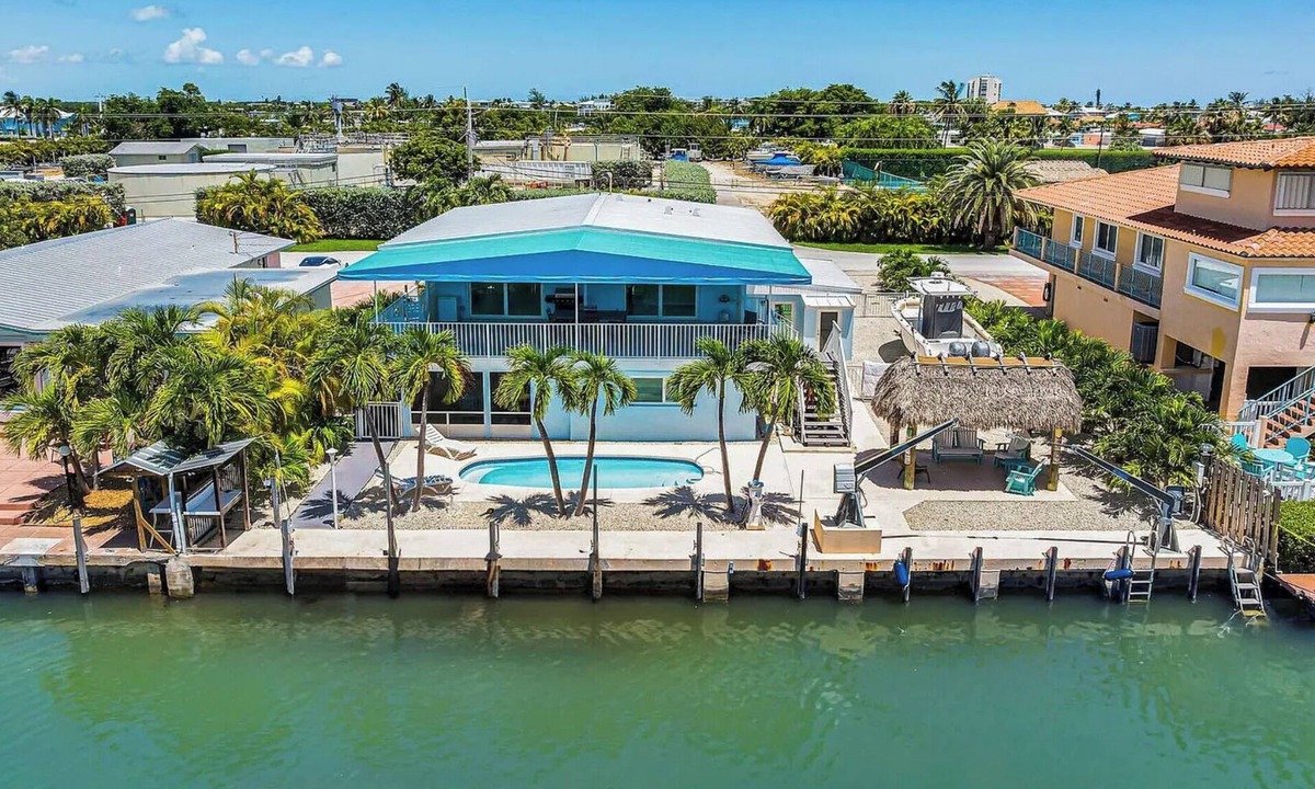 Key Colony Beach Villa | Private 5-bedroom villa with full canal access in Key Colony Beach