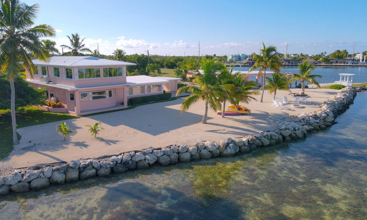 Layton House | Private Waterfront Home, Heated Pool, Beach, Tiki w/Grill, Dock, Kayaks, Sunset
