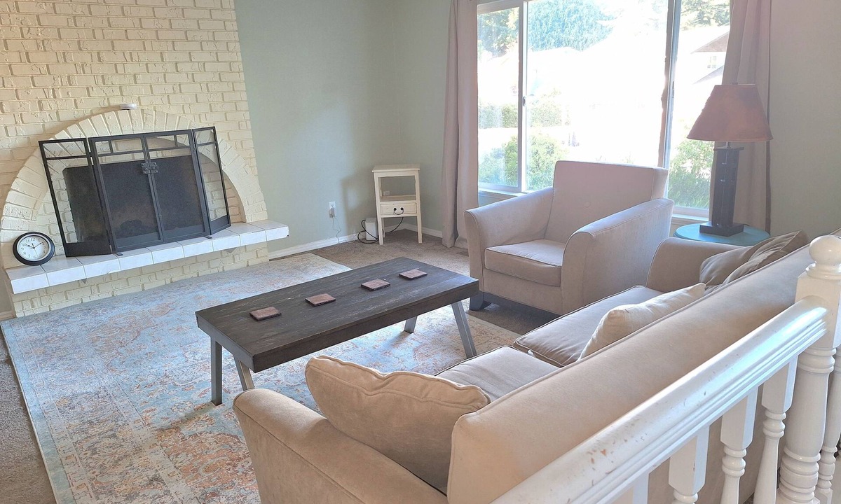 North Creek House | Quiet room with a private bathroom in a safe neighborhood.