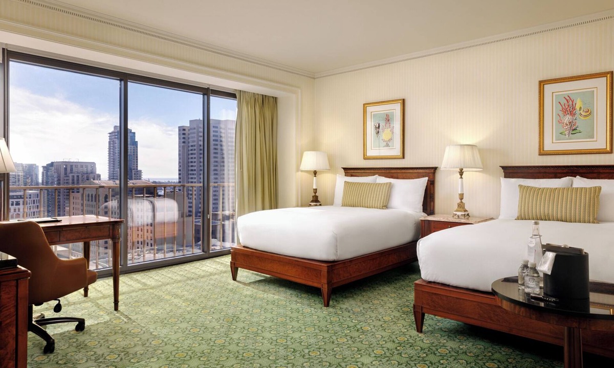 Civic Core Hotel | Relaxing Family Getaway in Downtown | 2 Rooms w/Rooftop Pool Access