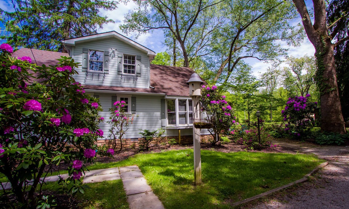 Ligonier House | Rustic Elegance on the Banks of the Loyalhanna Creek–Ligonier