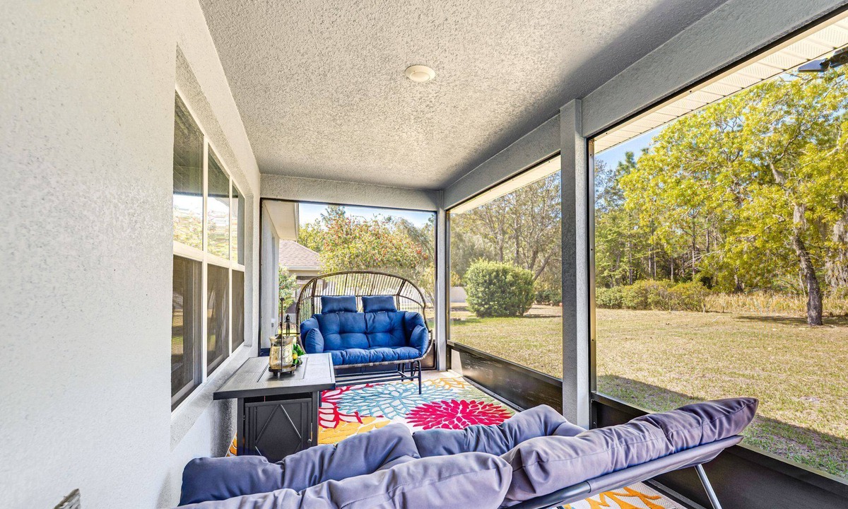 Candler House | Screened Lanai - Relaxing Retreat in Ocala