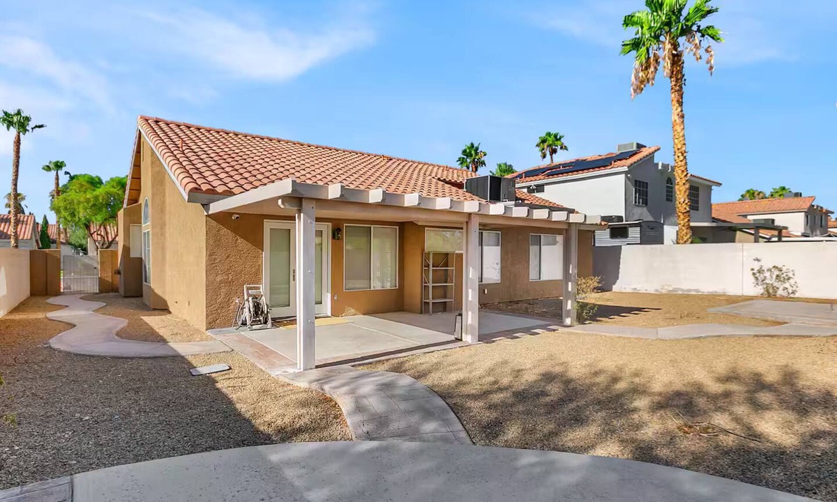 Silverado Ranch House | Silverado Ranch Home-Near Casino-10 min to Airport