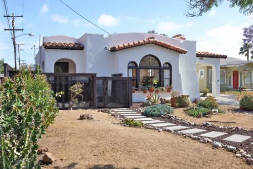 Normal Heights House | Spanish Casa near zoo and beach with sun deck and AC