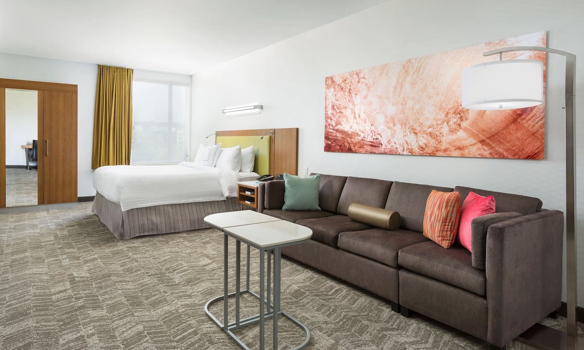 Mission Valley East Hotel | Springhill Suites San Diego Mission Valley