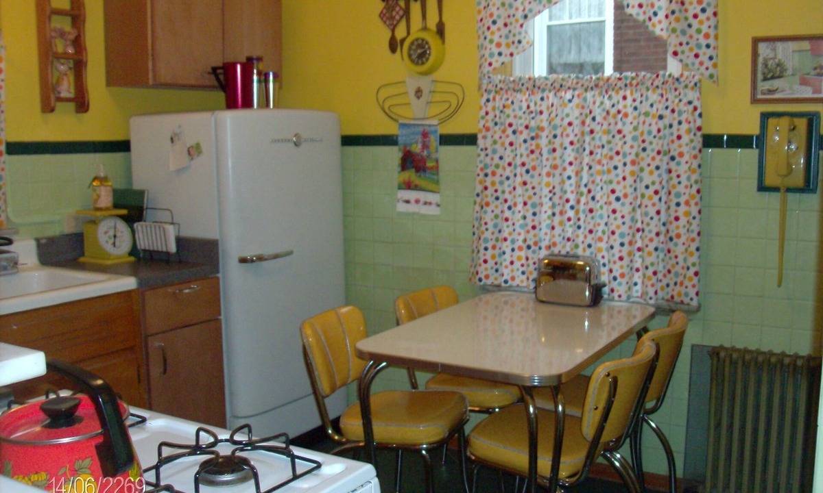 North Belle Vernon House | Step Back Into Your Childhood at The Good Ol’ Days House