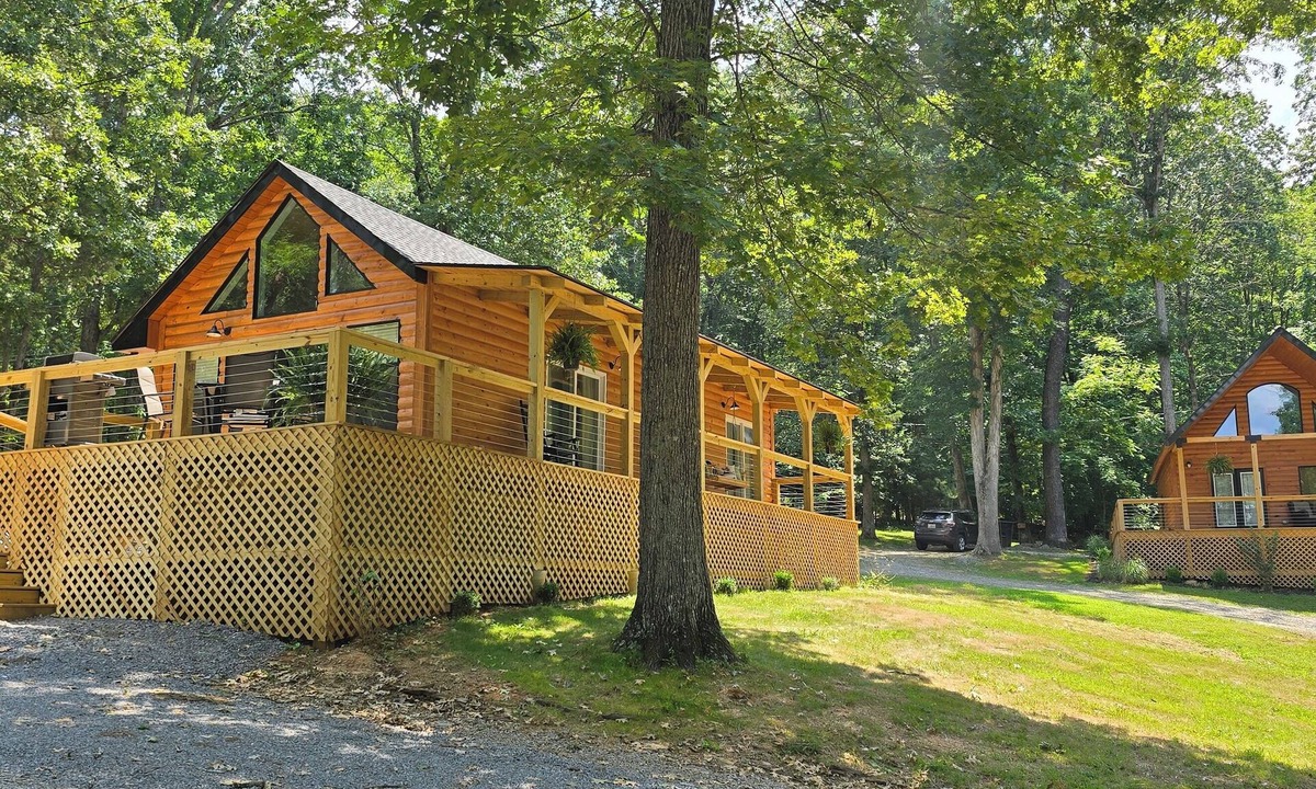 Mount Juliet Cabin | The Lakeview Cabin- 1 bedroom