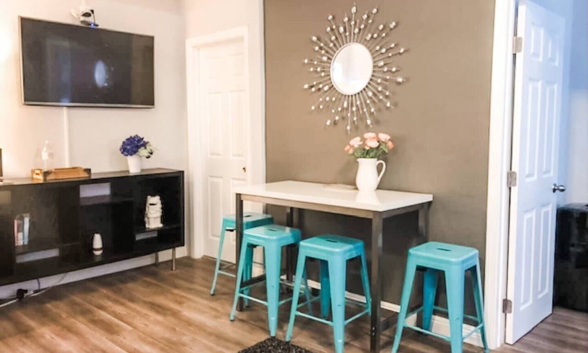 Pacific Terrace Hotel | Traveling with colleagues or another couple? We manage multiple suites in this building — message us about availability.