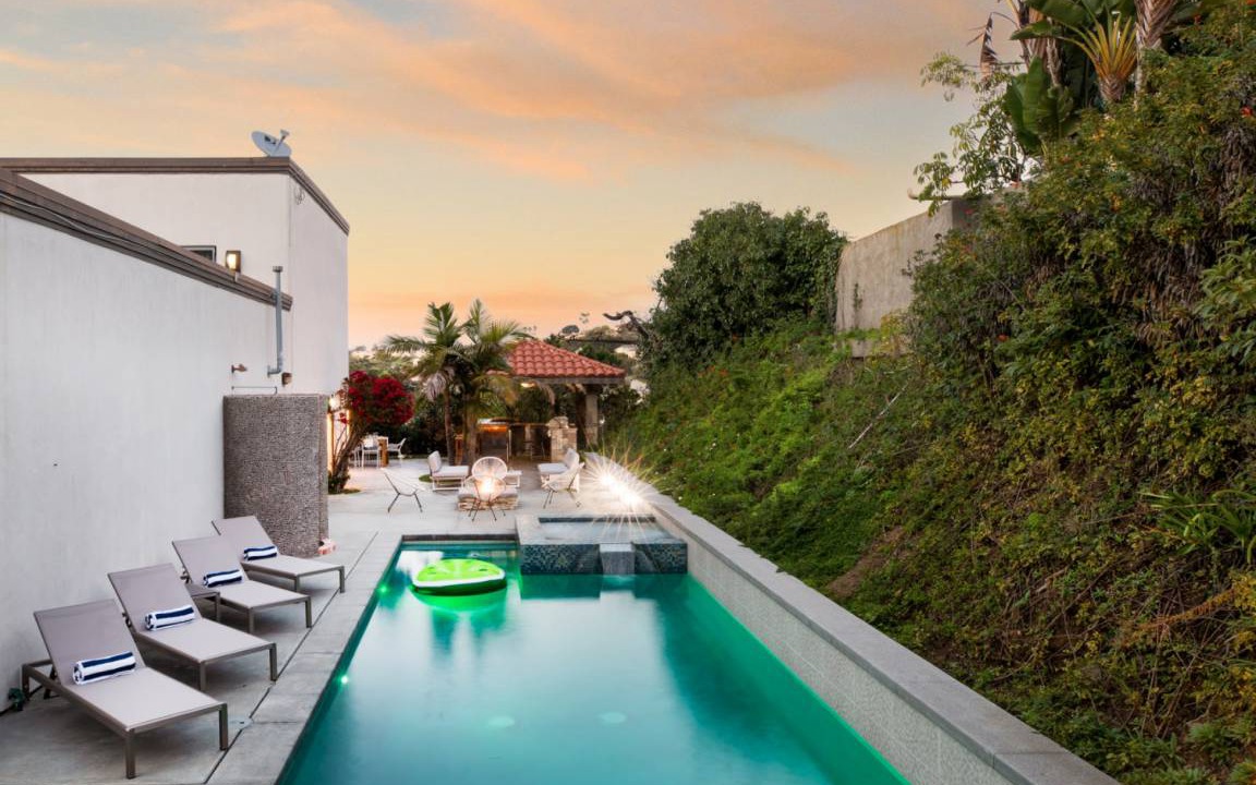 Hidden Valley House | Villa Valencia