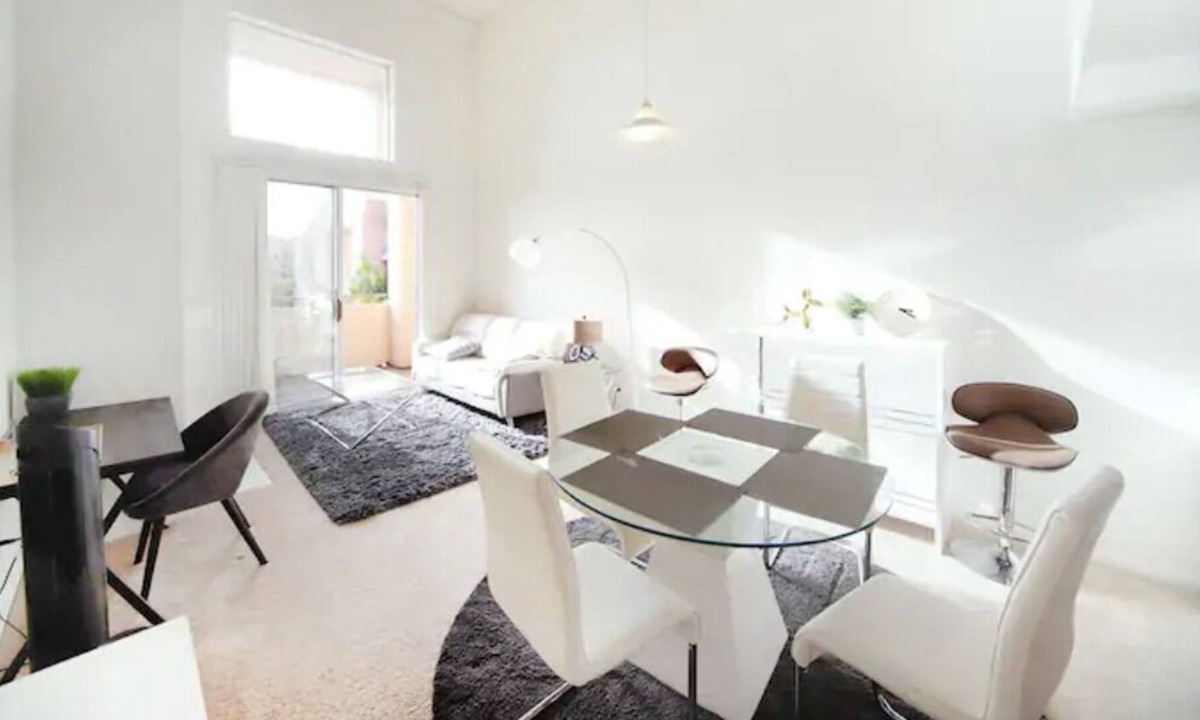 University City Condo | ★Your New Home🏡|Sunny|Penthouse Loft| La Jolla★