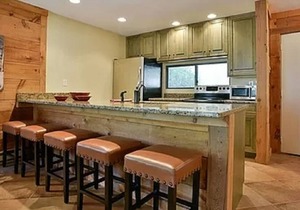 5-Bedroom Townhouse located at Seven Springs Resort - Swiss Mountain