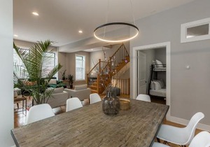 Go Grand in This Massive Old Town Mansion - Sleeps 22! apts in Chicago
